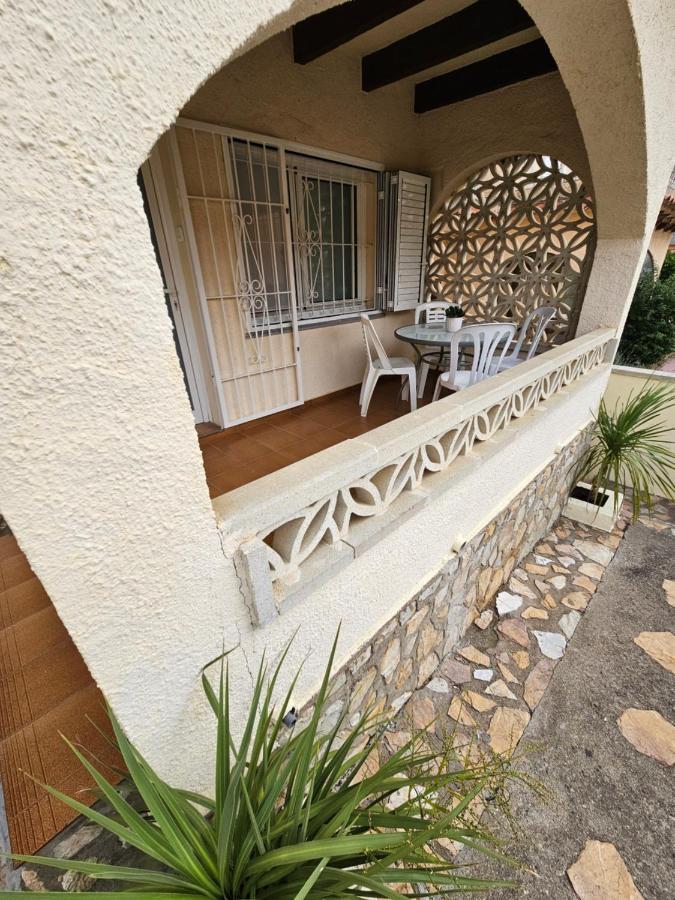 Casa Sebastian Villa L'Escala Exterior photo